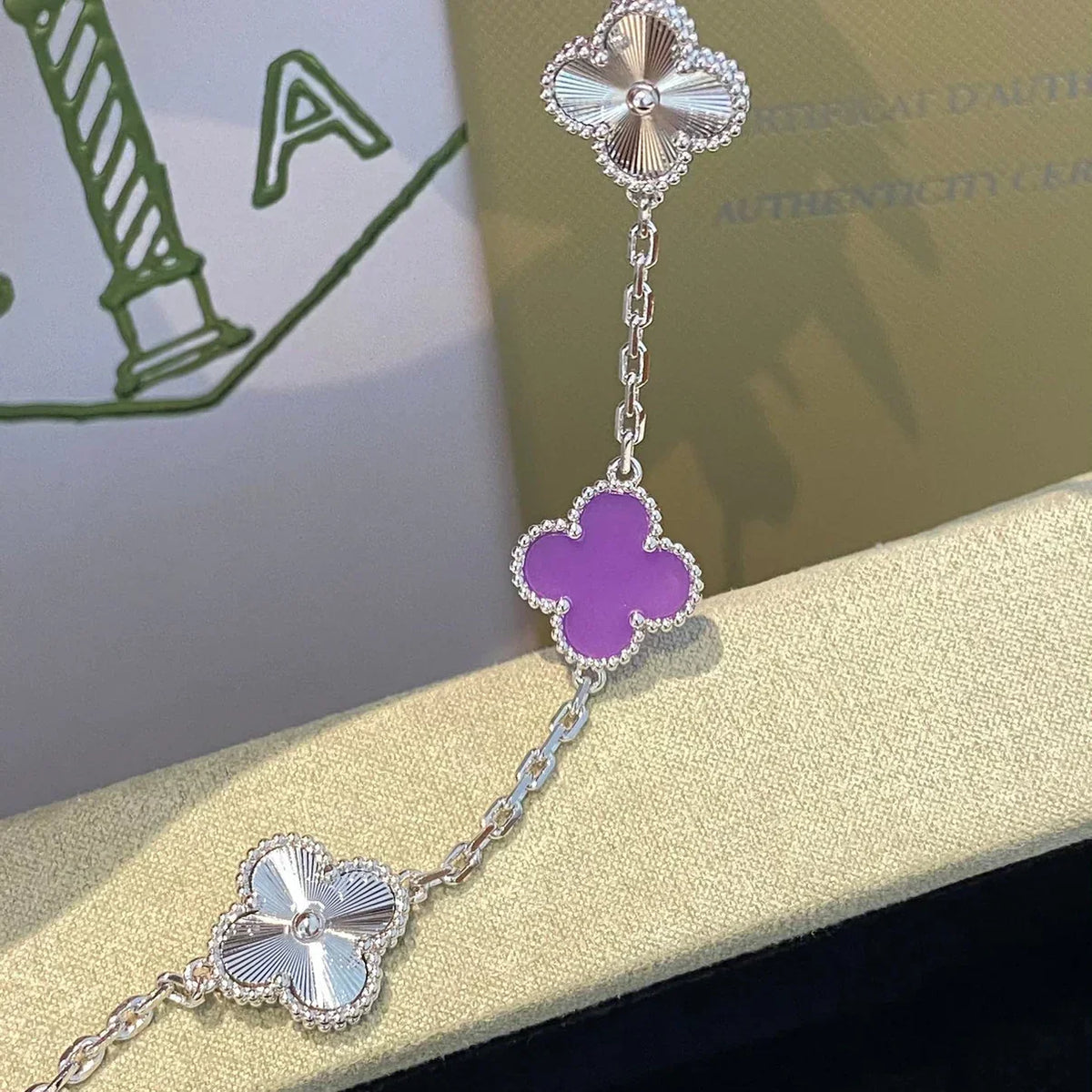 [Miro ]New  CLOVER 5 MOTIF VIOLET BRACELET COLLECTION