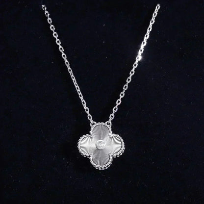 Miro CLOVER  15MM DIAMOND LASER NECKLACE SILVER