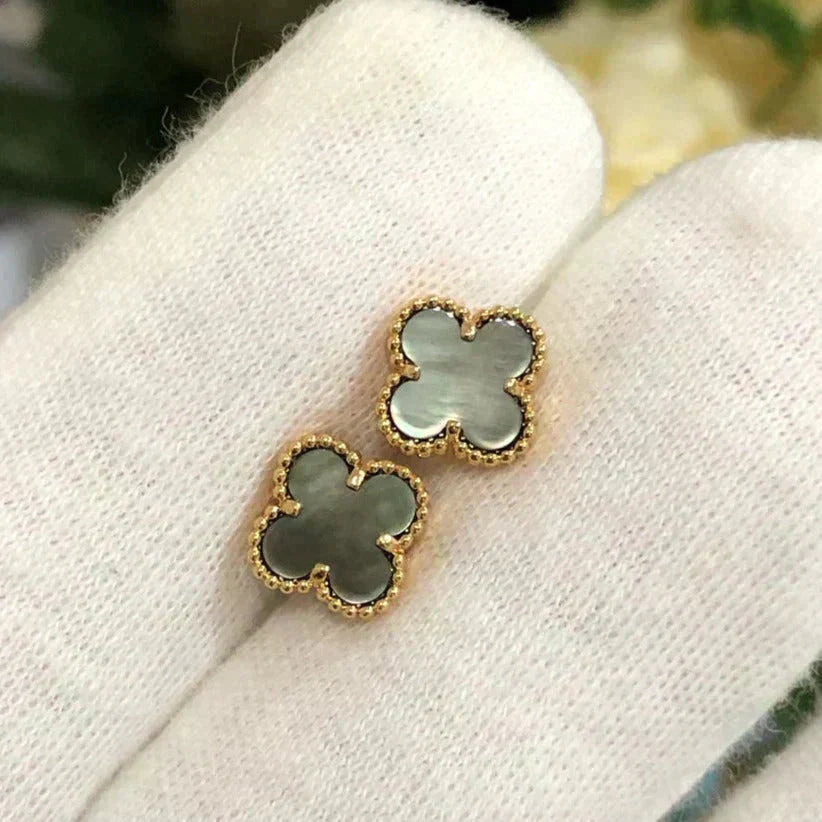 Miro CLOVER MINI 9.5MM GRAY MOP EARRINGS