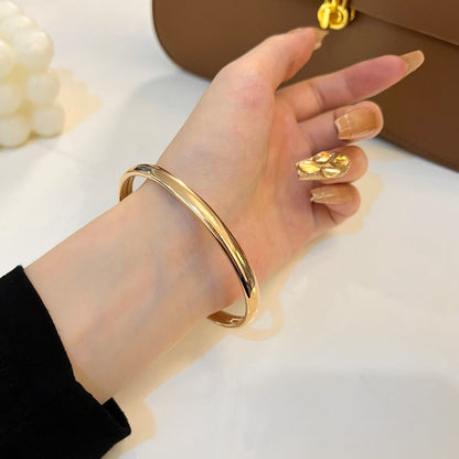 Miro PANTHERE GOLD DIAMOND OPEN BRACELET