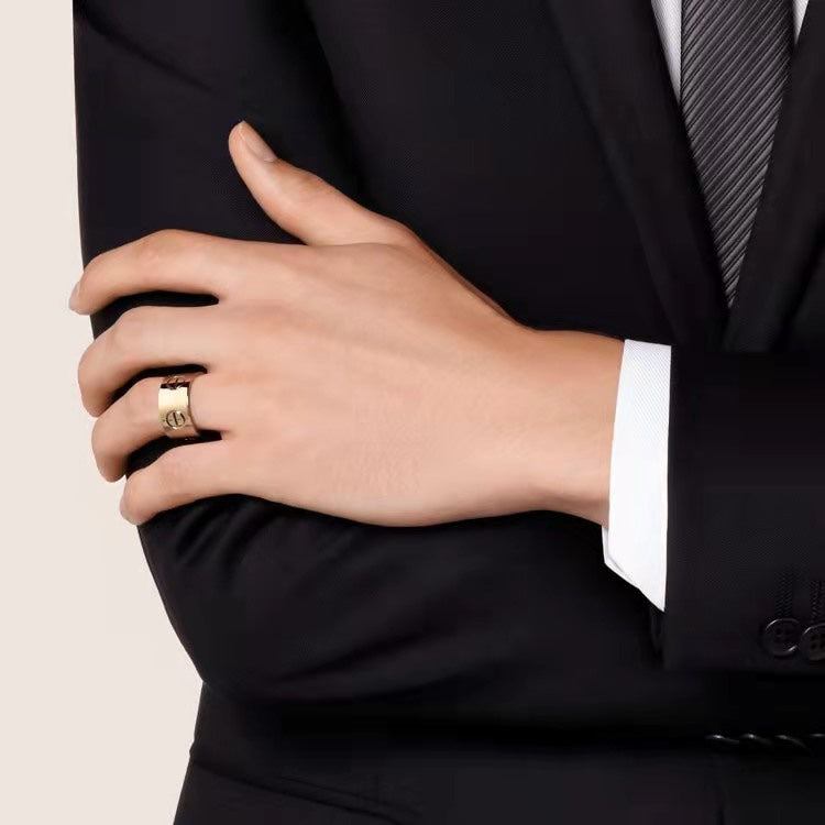 Miro LOVE 11MM LARGE RING