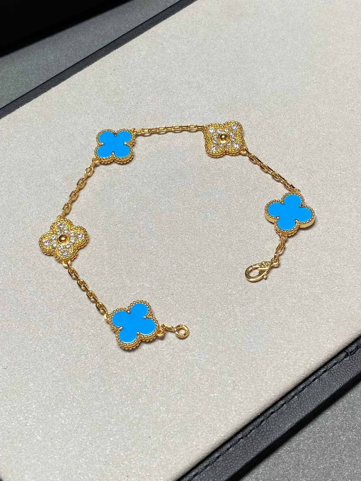 [Miro ]New CLOVER 5 MOTIF BLUE AGATE BRACELET COLLECTION