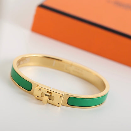 Miro HM KELLY GREEN BRACELET