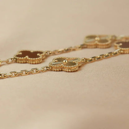 [Miro ]新作 CLOVER 5 MOTIF RED CORNELIAN BRACELET COLLECTION