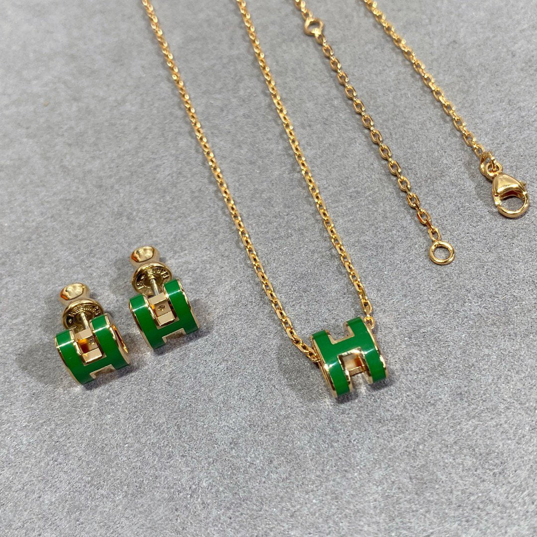 Miro POP H GREEN NECKLACE SILVER AND GOLD