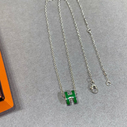 Miro POP H GREEN NECKLACE SILVER AND GOLD